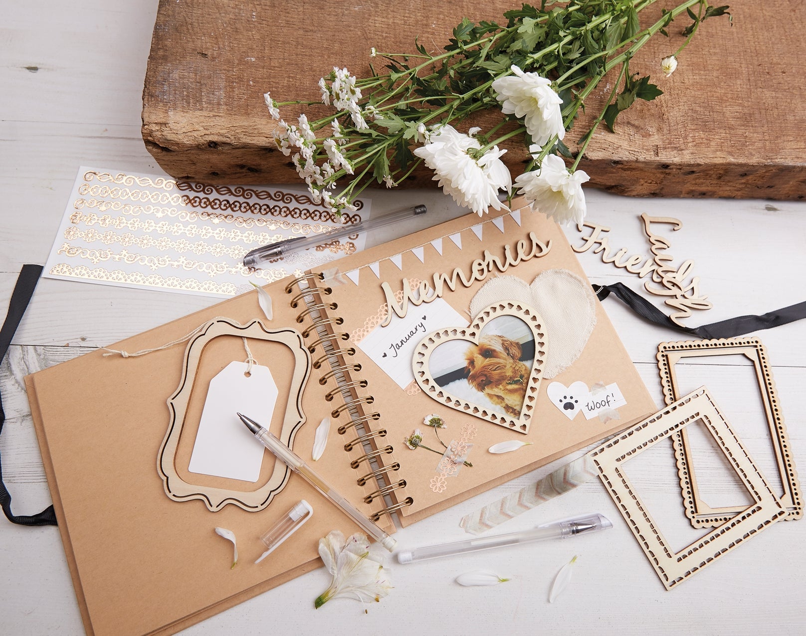 Bee & Bumble Scrapbooking Set - Haliburtons & Co.