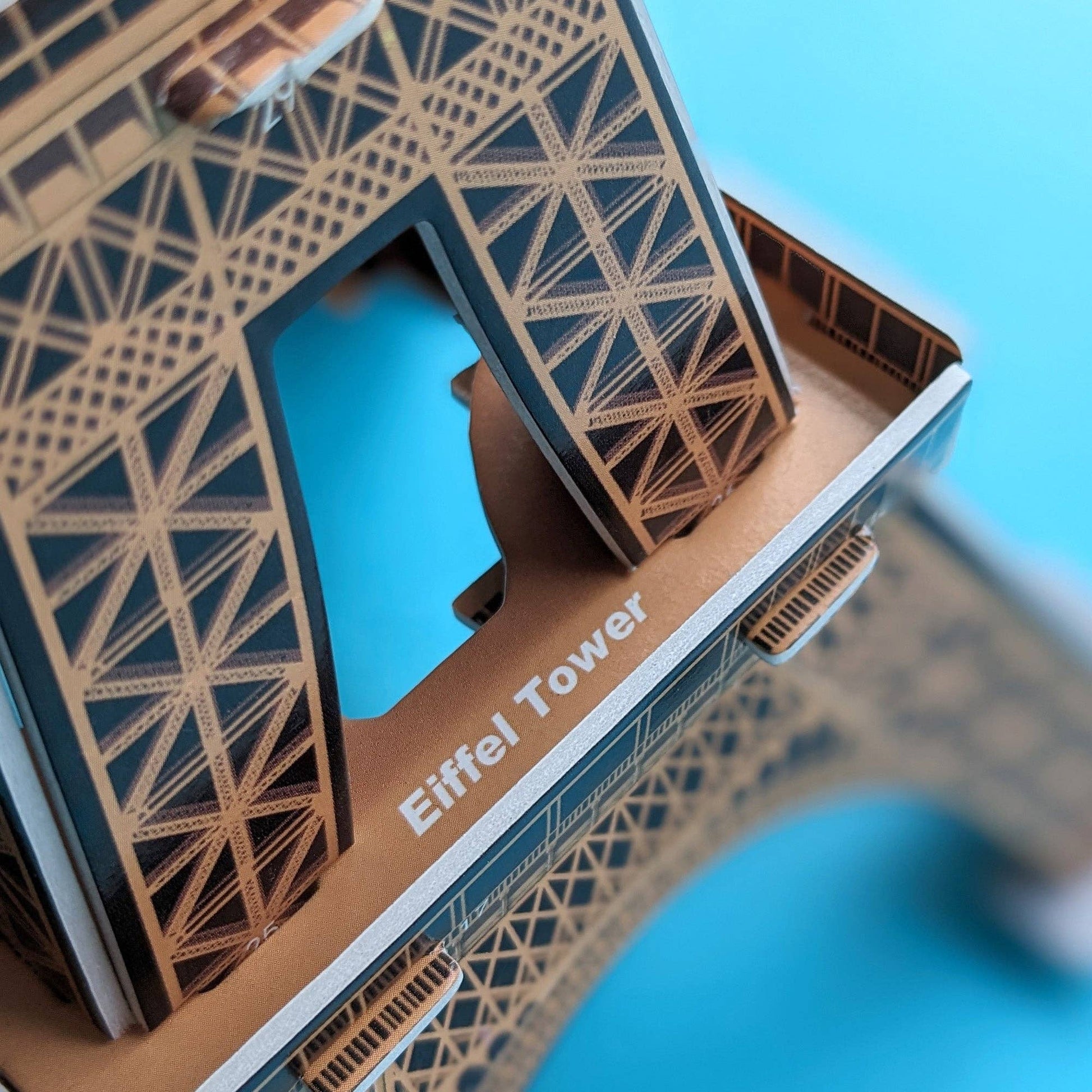 Discover Mega Structures Educational Box Set: Children's STEM Learning - Haliburtons & Co.