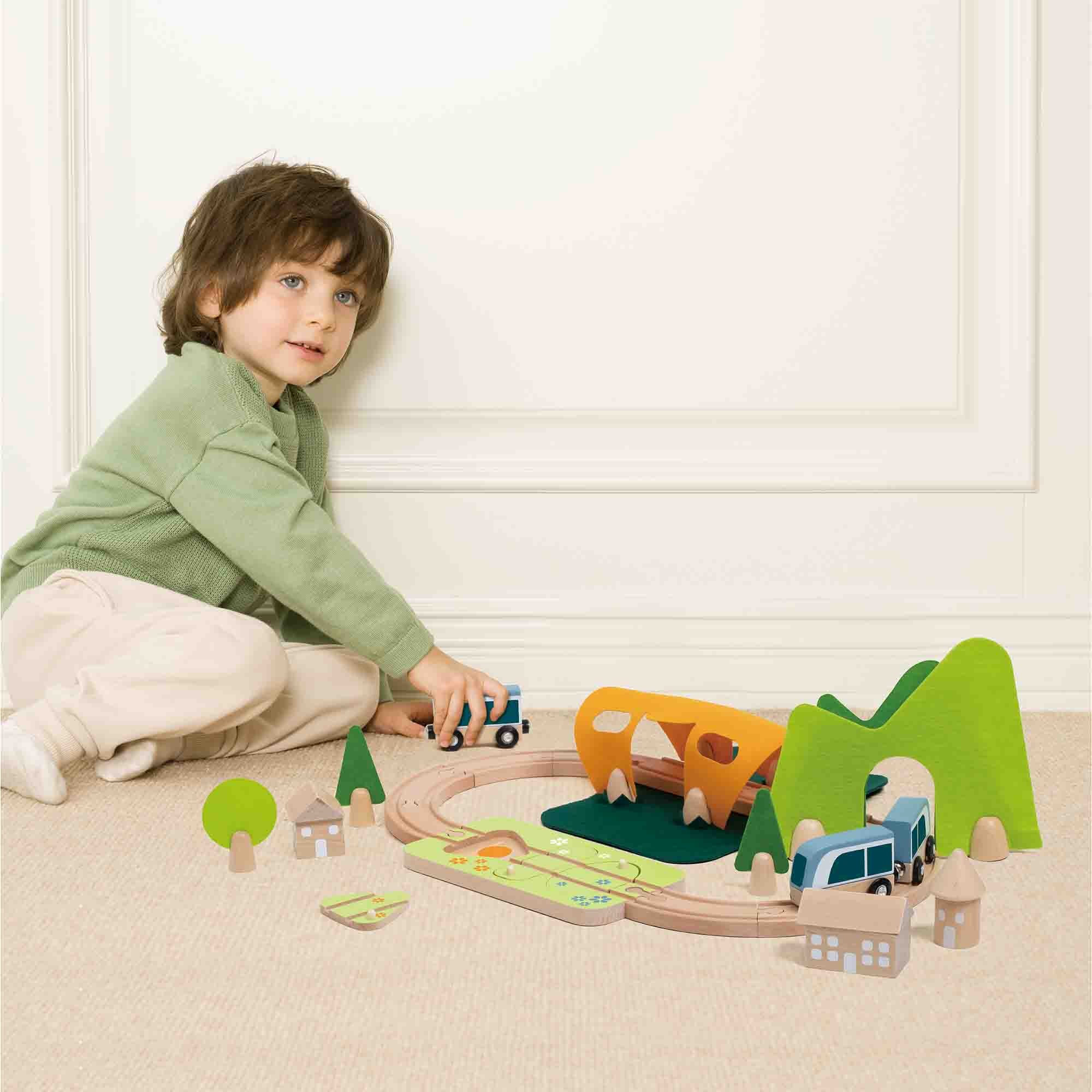 Little Train Set by Classic World - Haliburtons & Co.