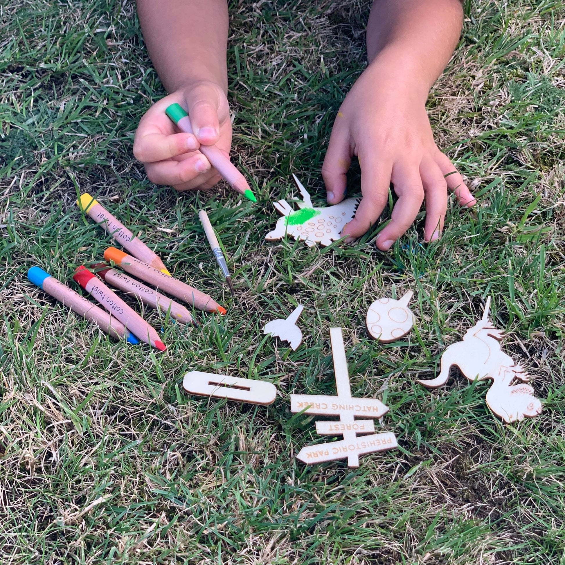 Make Your Own Dinosaur Garden - Haliburtons & Co.