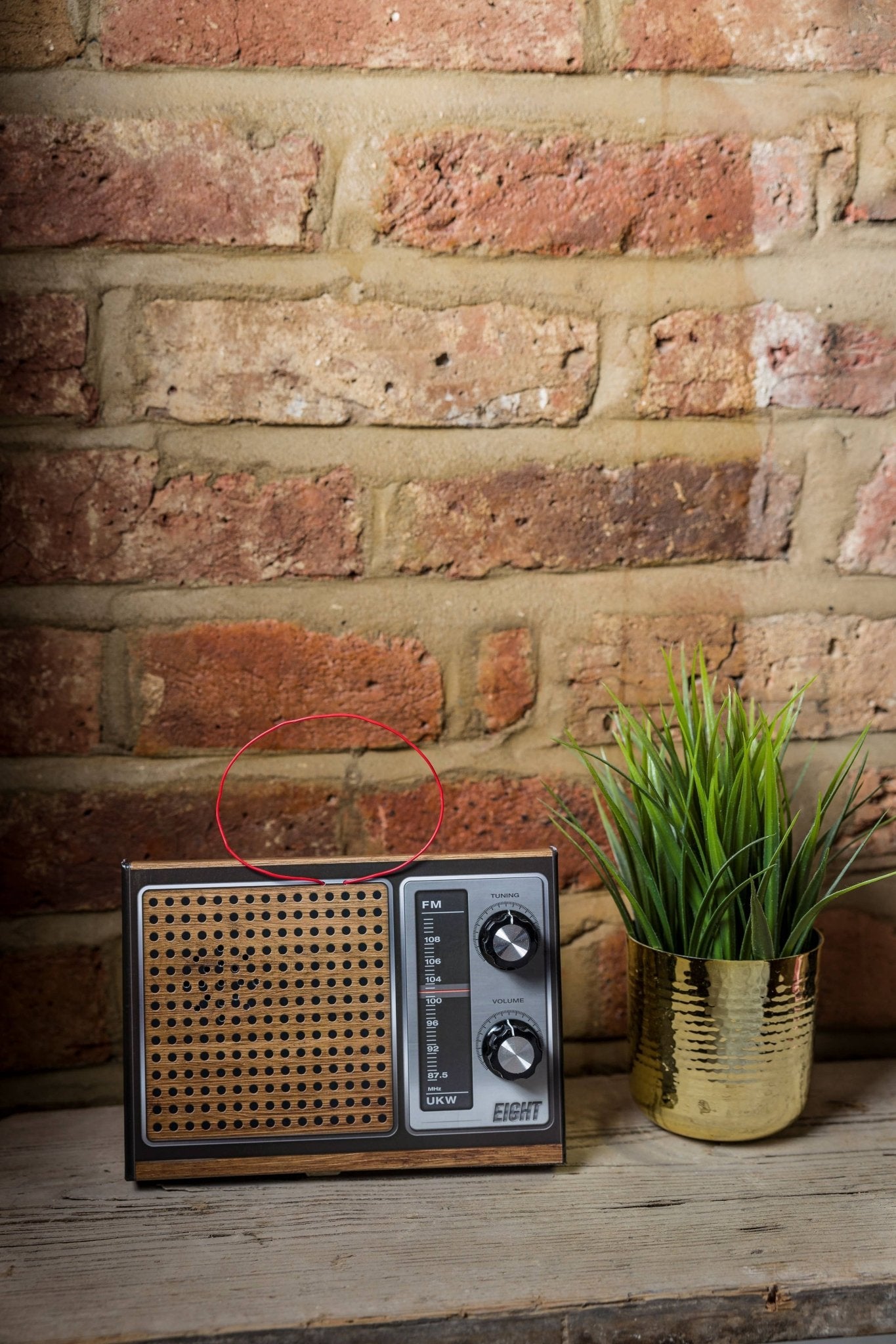 Retro Radio Kit - Haliburtons & Co.